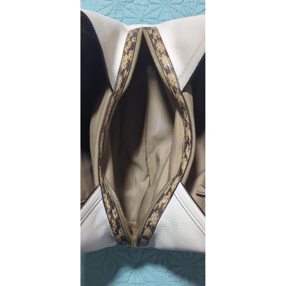 Coach Kristy Colorblock Leather Snake Embossed 3 compartment shoulder bag in EUC - Picture 6 of 14